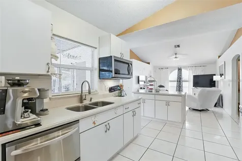 417 Jeffers Street Deltona FL 32725