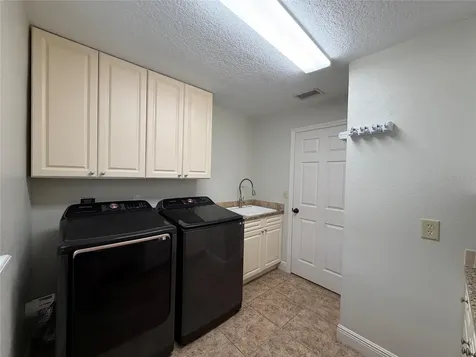 205 S Woodland Street Winter Garden FL 34787
