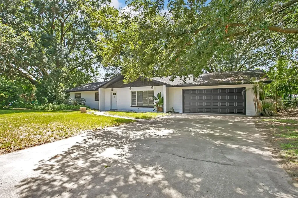 1221 Forest Circle Altamonte Springs FL 32714