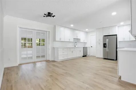 1221 Forest Circle Altamonte Springs FL 32714