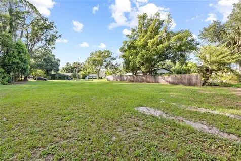 18703.5 Lakeshore Drive Lutz FL 33549