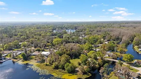 18703.5 Lakeshore Drive Lutz FL 33549