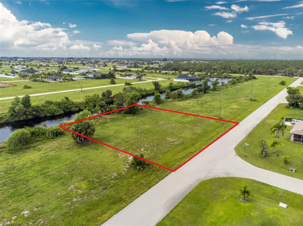 3902 NW 41st Lane Cape Coral FL 33993