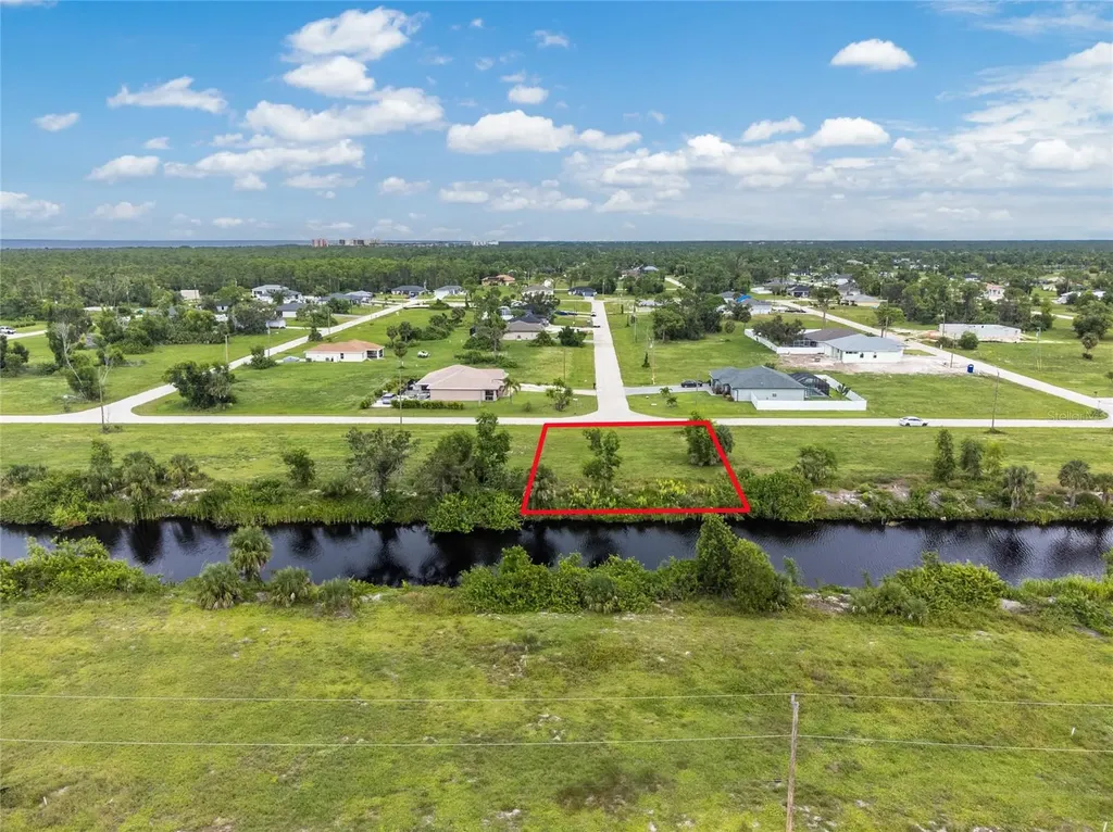 3902 NW 41st Lane Cape Coral FL 33993