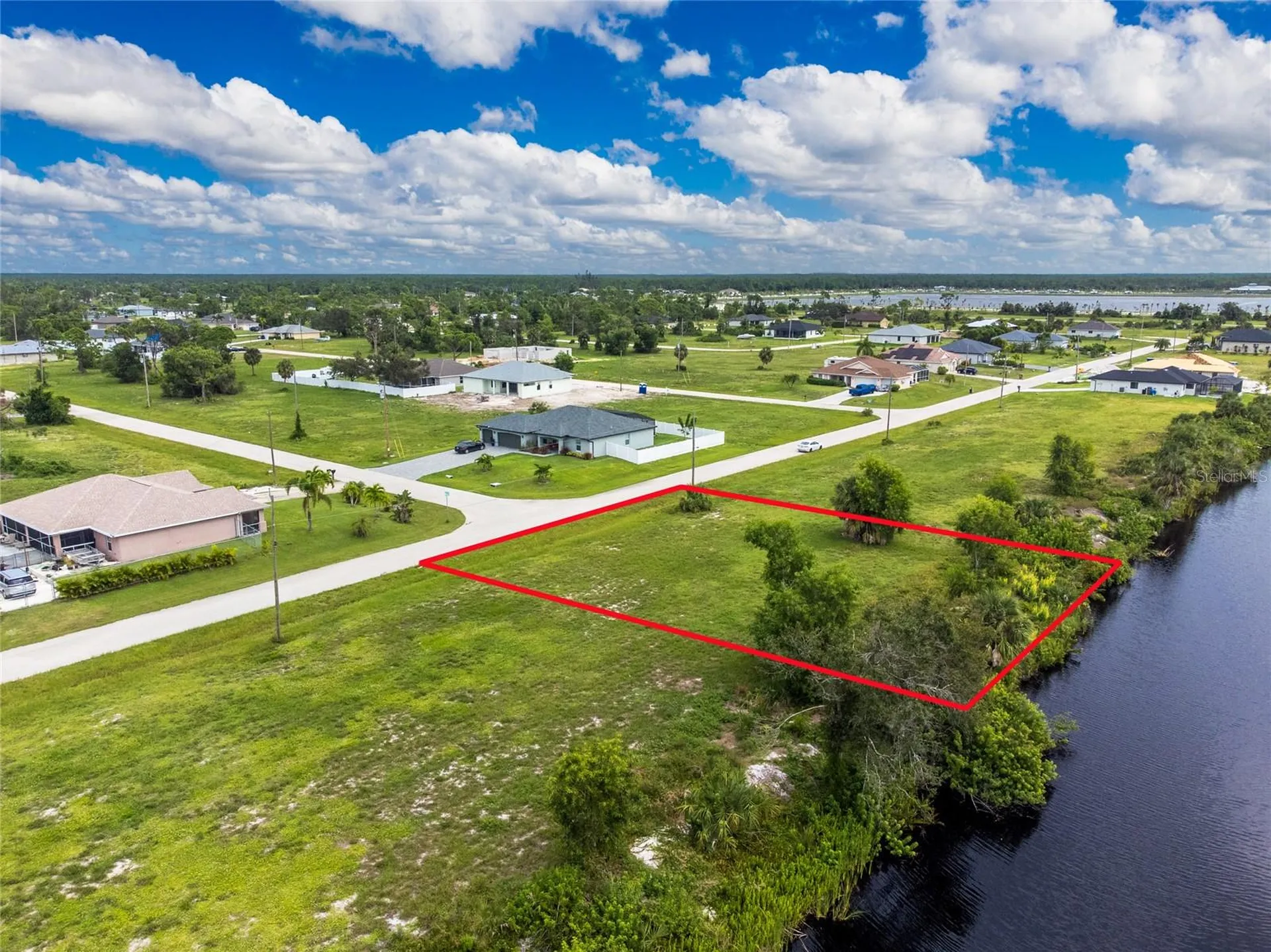 3902 NW 41st Lane Cape Coral FL 33993