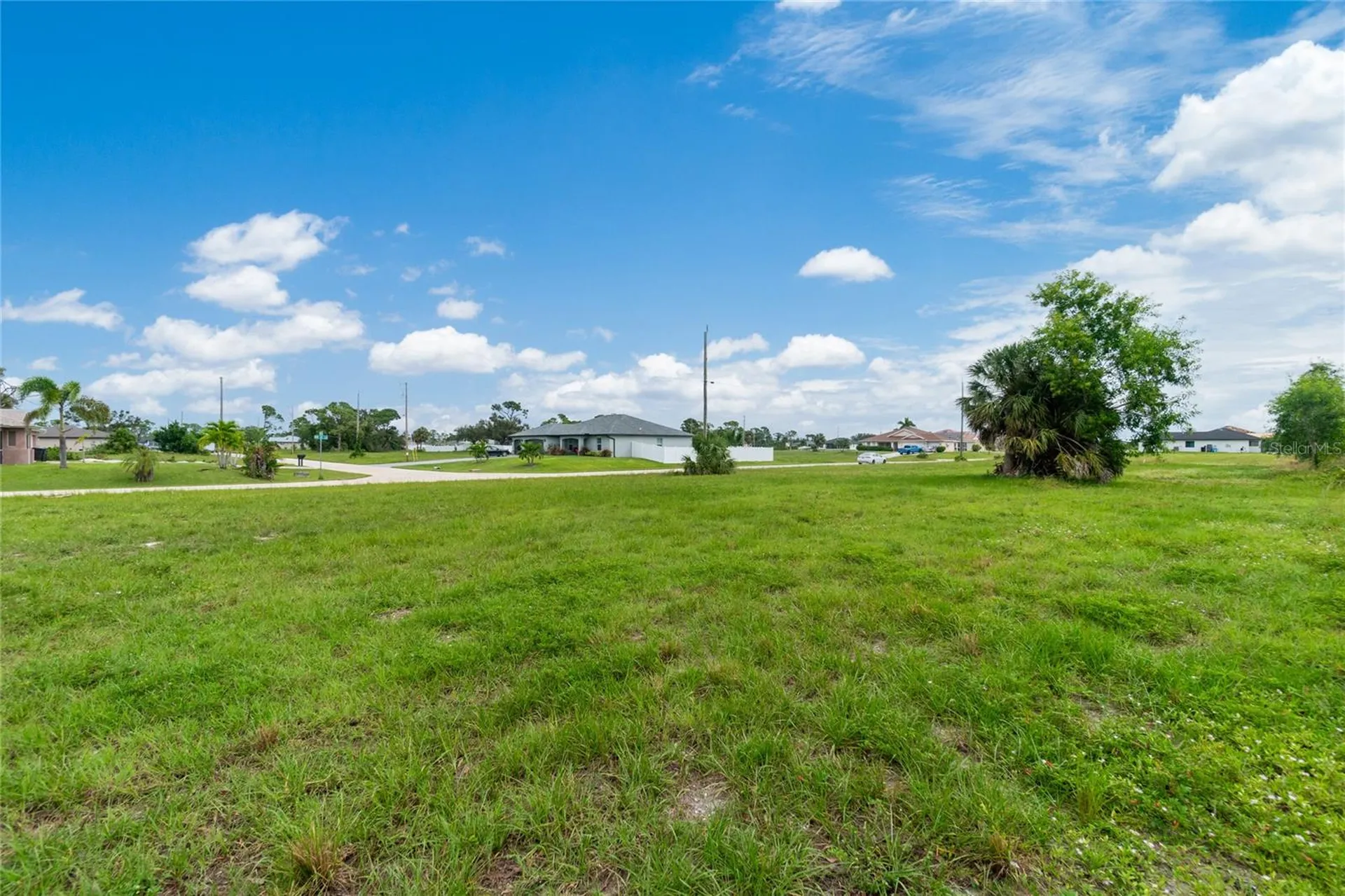 3902 NW 41st Lane Cape Coral FL 33993