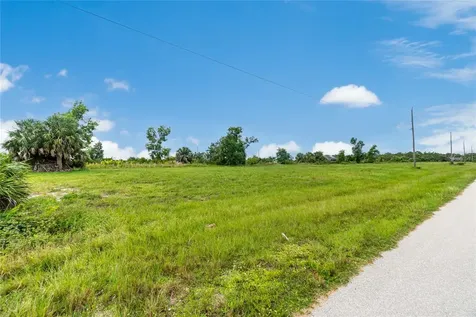 3902 NW 41st Lane Cape Coral FL 33993