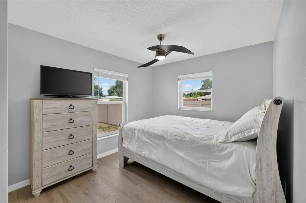599 Magnolia Ridge Avenue Tavares FL 32778