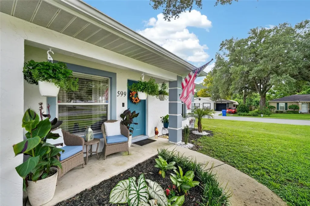 599 Magnolia Ridge Avenue Tavares FL 32778