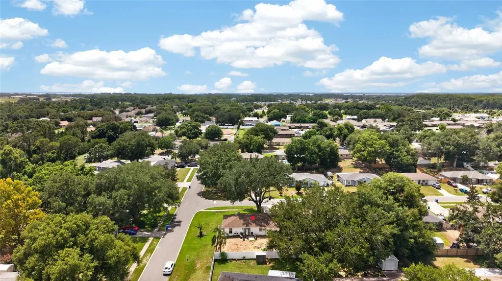 599 Magnolia Ridge Avenue Tavares FL 32778