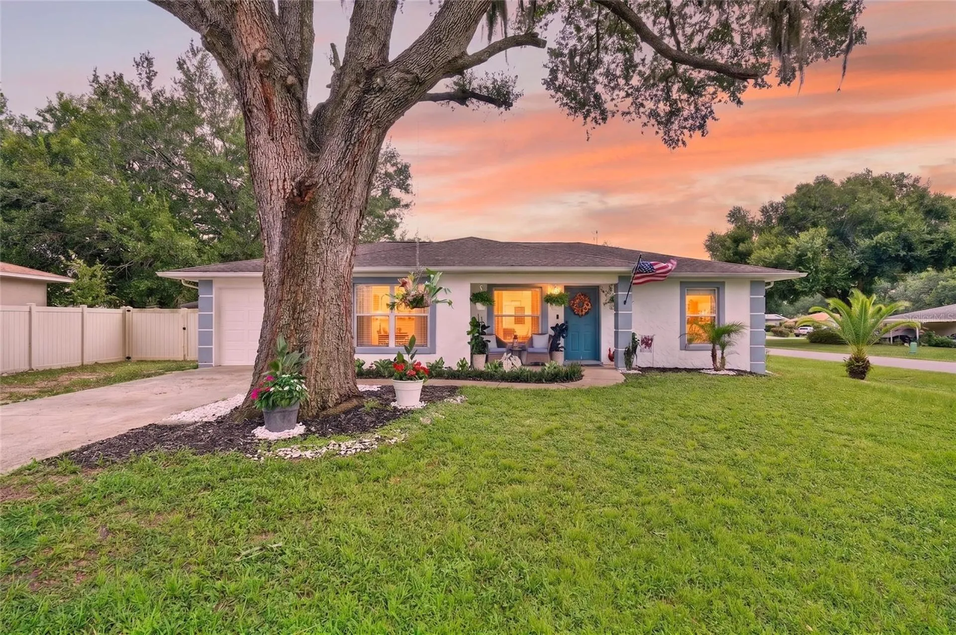599 Magnolia Ridge Avenue Tavares FL 32778