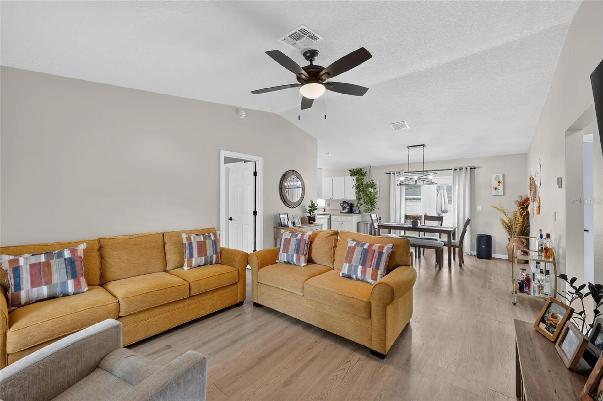 599 Magnolia Ridge Avenue Tavares FL 32778