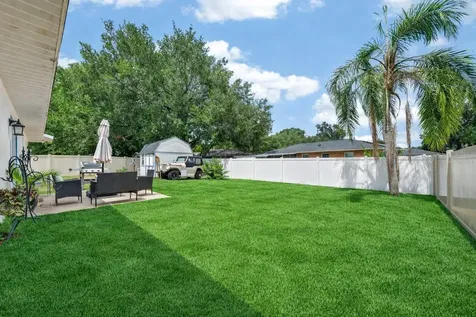 599 Magnolia Ridge Avenue Tavares FL 32778