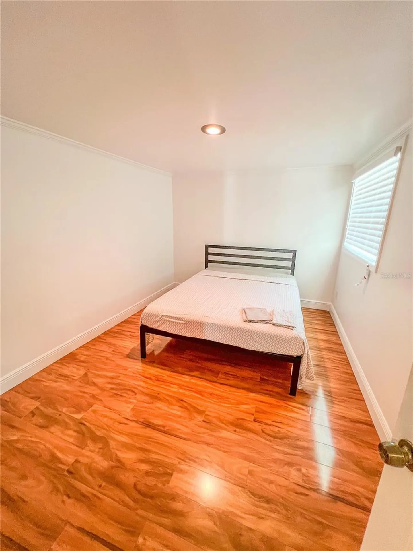 33 N Hampton Avenue Orlando FL 32803