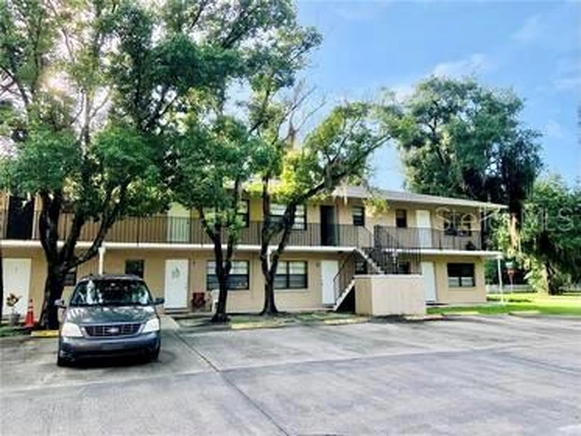 501 W Ohio Avenue Deland FL 32720