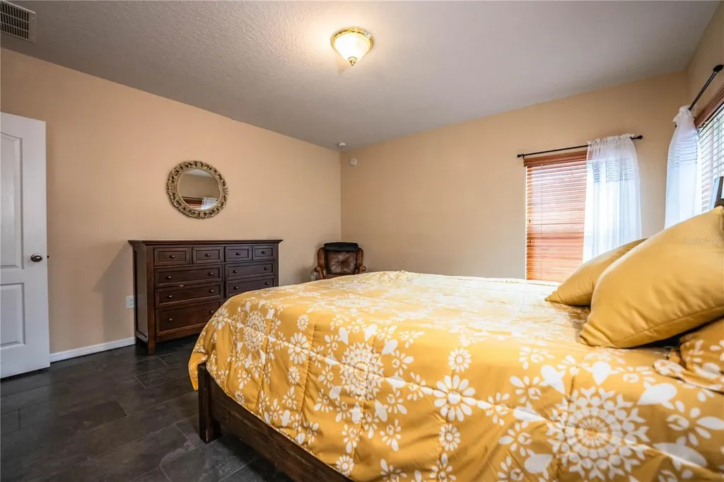 256 Oleander Street Winter Haven FL 33881