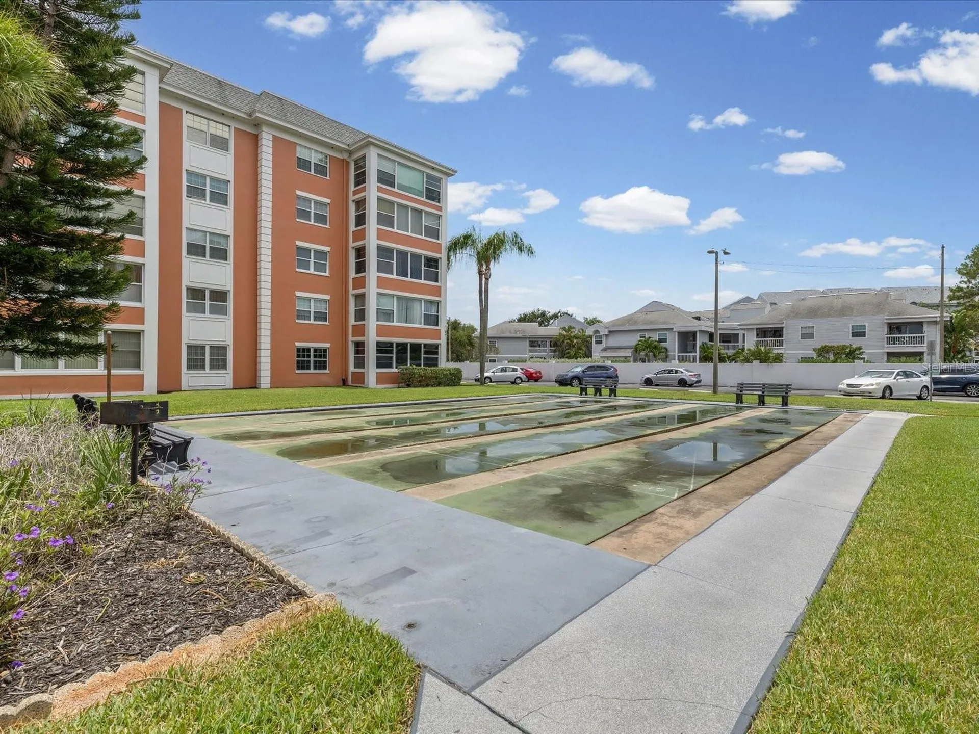 6800 20th Avenue N St Petersburg FL 33710