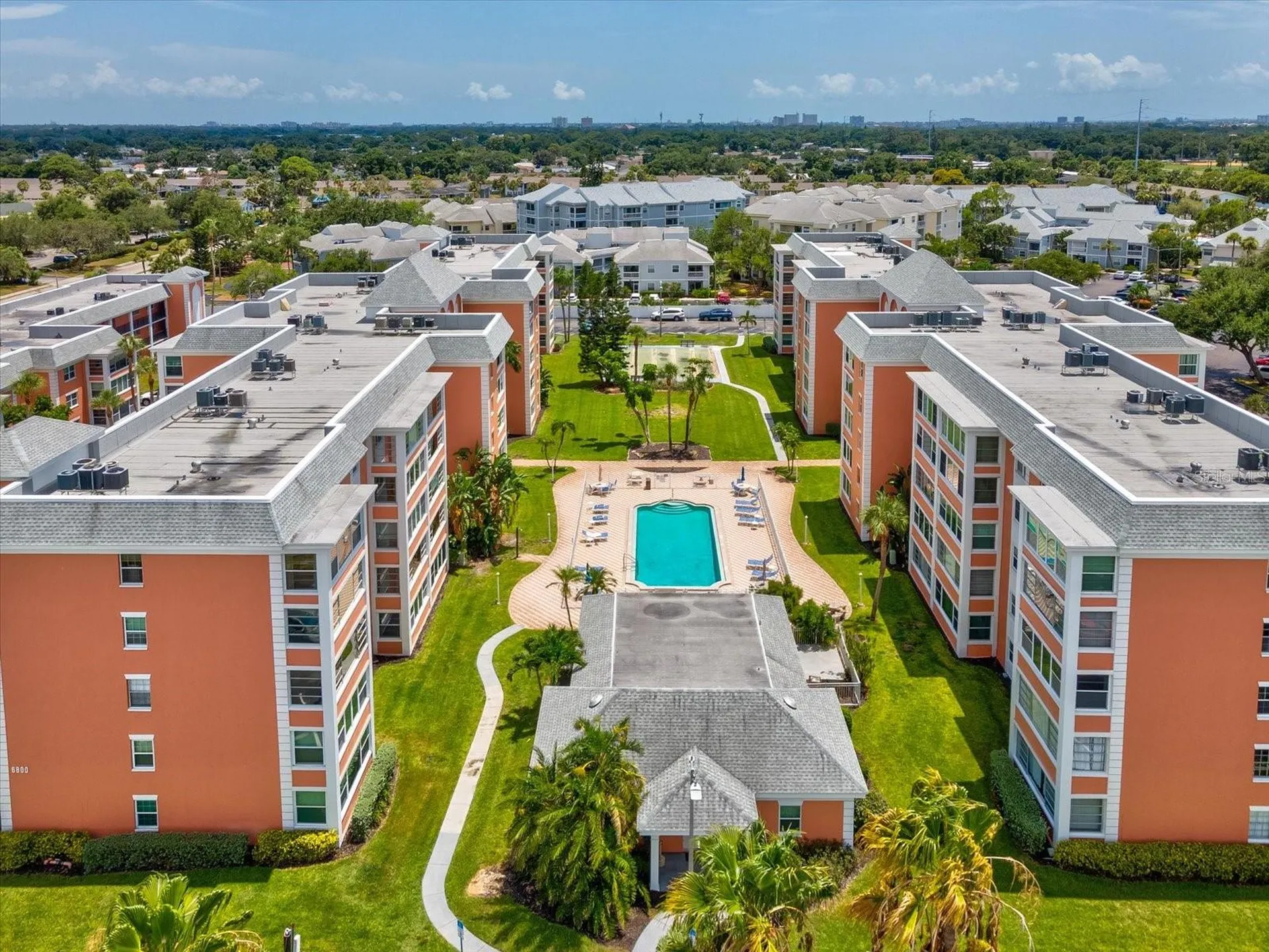 6800 20th Avenue N St Petersburg FL 33710