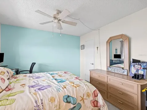 6800 20th Avenue N St Petersburg FL 33710