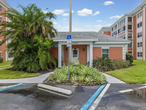 6800 20th Avenue N St Petersburg FL 33710