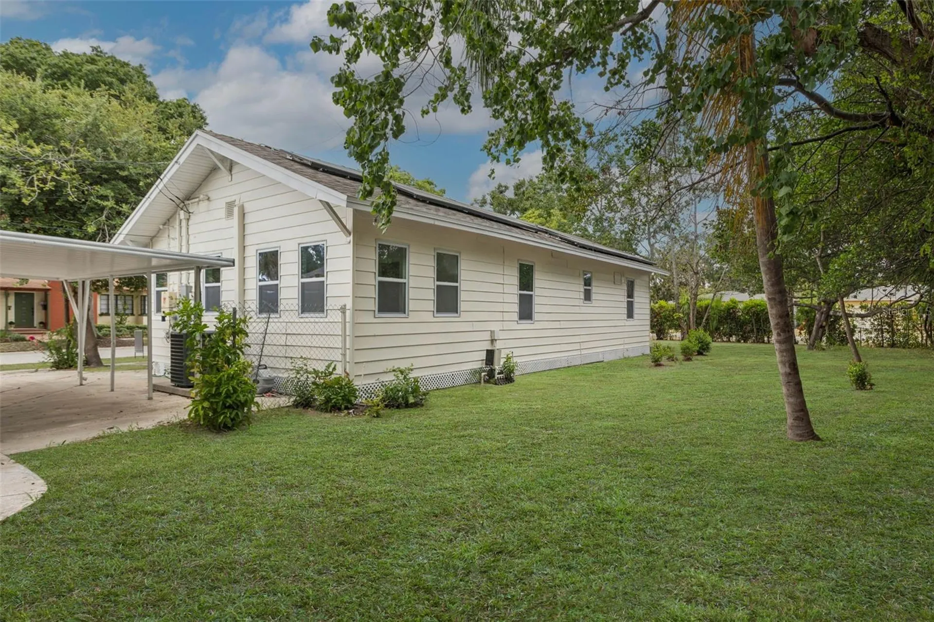 4660 7th Avenue N St Petersburg FL 33713