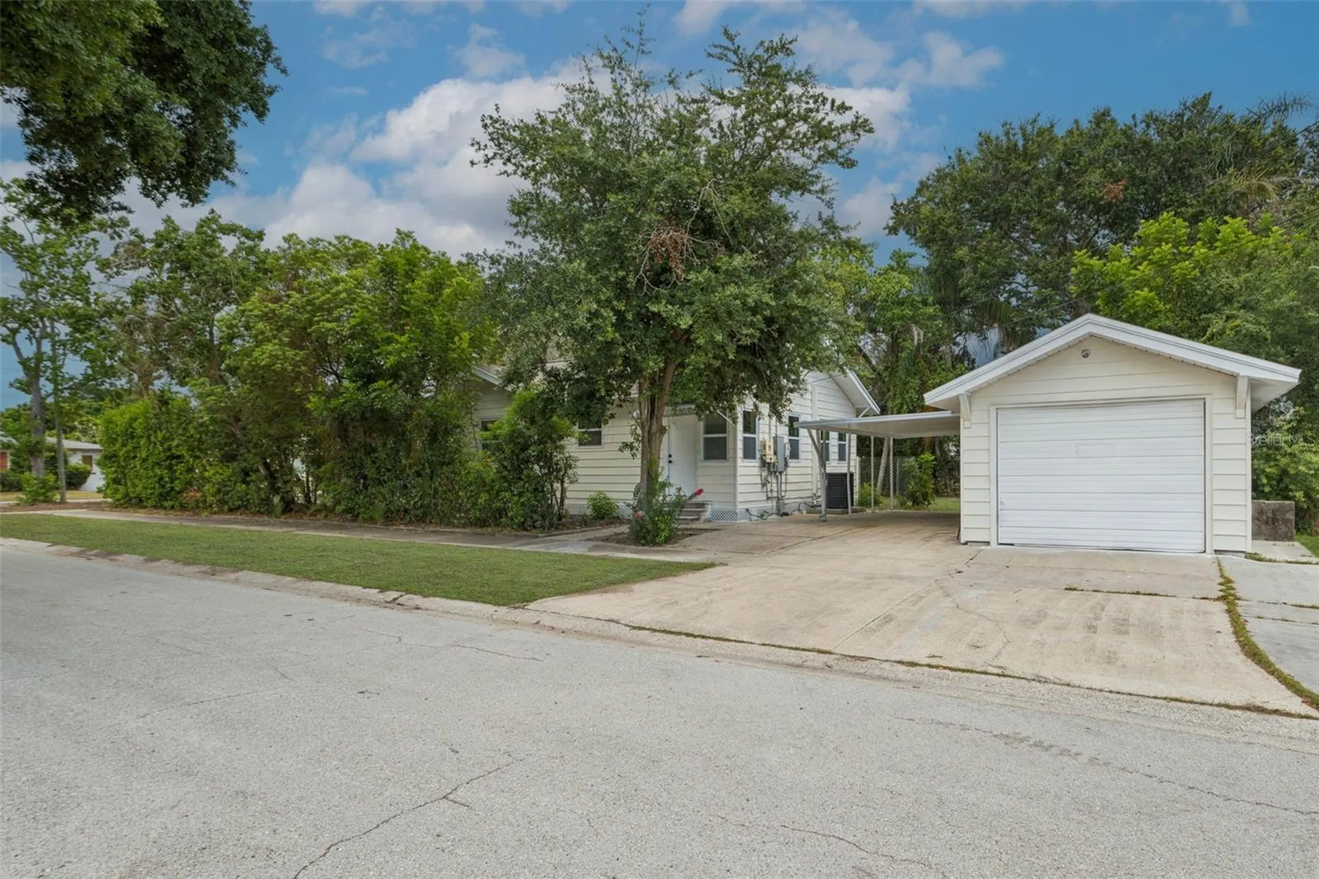 4660 7th Avenue N St Petersburg FL 33713