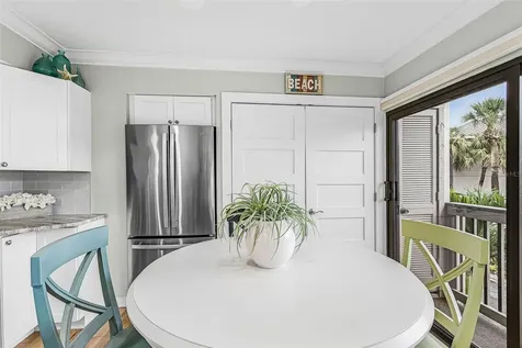 1135 Lake House Circle Sarasota FL 34242