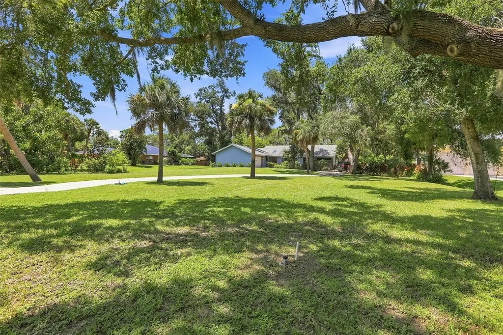 881 Pinto Circle Nokomis FL 34275
