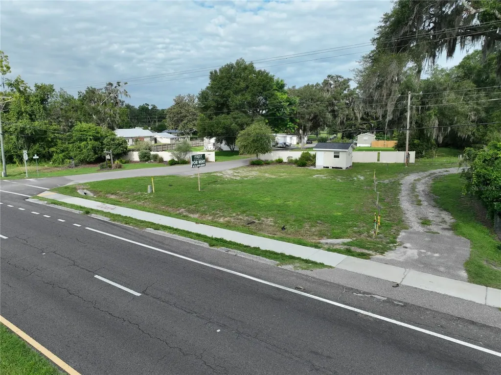 37351 Carringer Road Dade City FL 33523