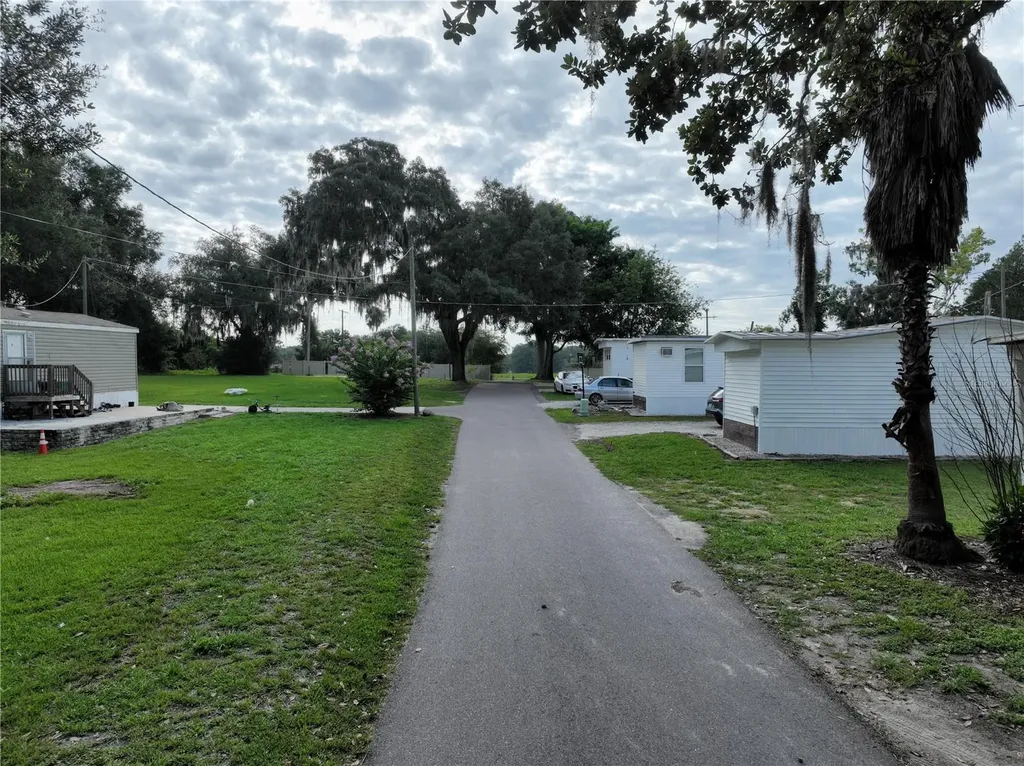 37351 Carringer Road Dade City FL 33523