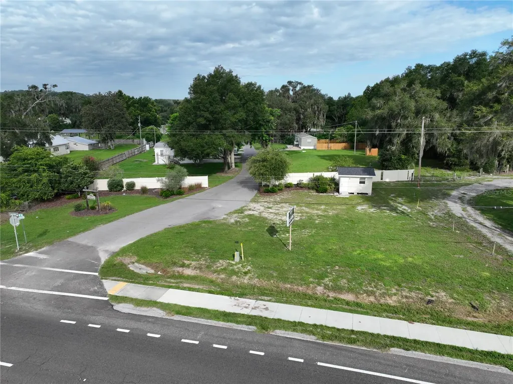 37351 Carringer Road Dade City FL 33523