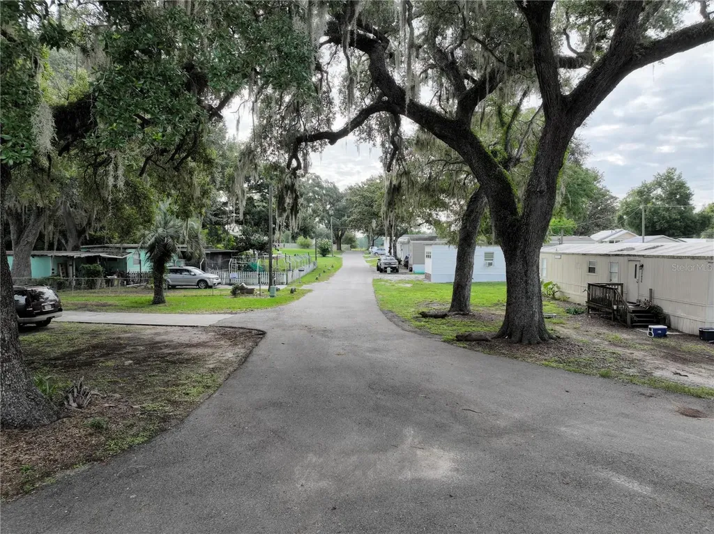 37351 Carringer Road Dade City FL 33523