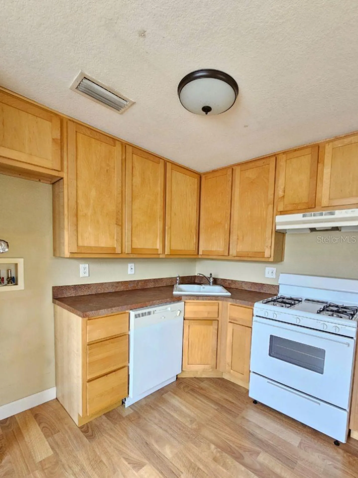 117 N Evergreen Avenue Clearwater FL 33755
