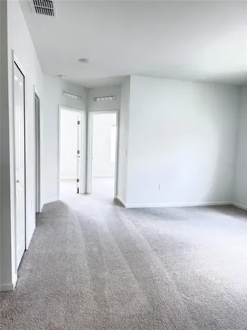 2583 Skyline Loop Kissimmee FL 34758