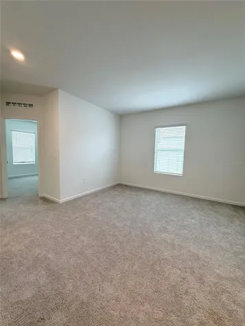 2583 Skyline Loop Kissimmee FL 34758