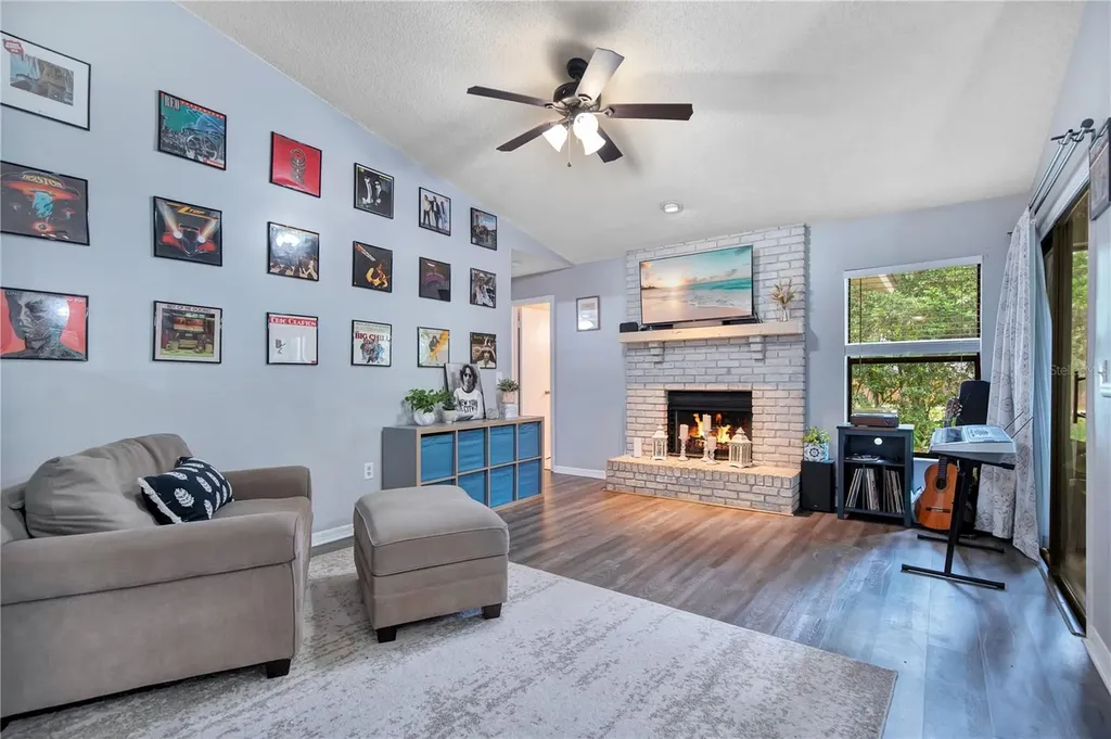 1237 Leatherwood Drive Altamonte Springs FL 32714