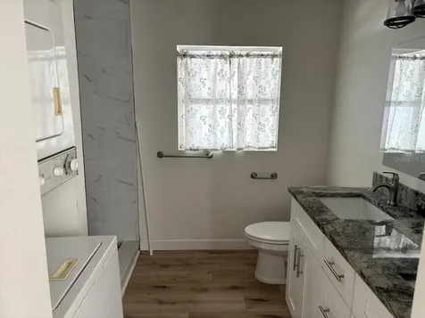 2101 E Ellicott Street Tampa FL 33610