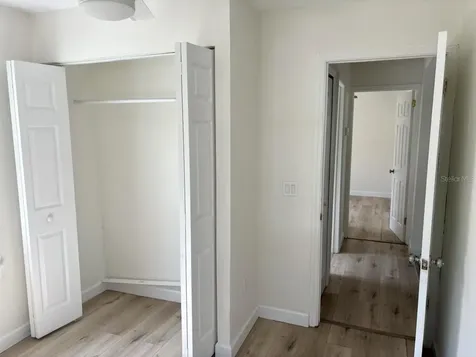 2101 E Ellicott Street Tampa FL 33610