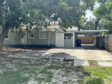 2101 E Ellicott Street Tampa FL 33610