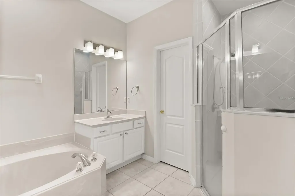 3289 Red Ash Circle Oviedo FL 32766