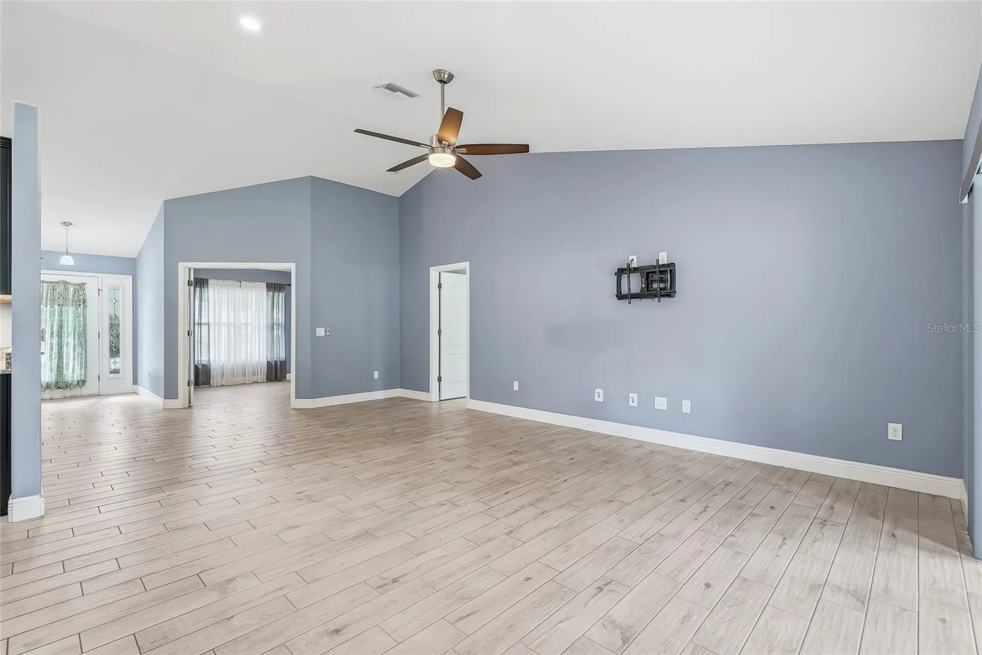 1180 Battersea Avenue Spring Hill FL 34609