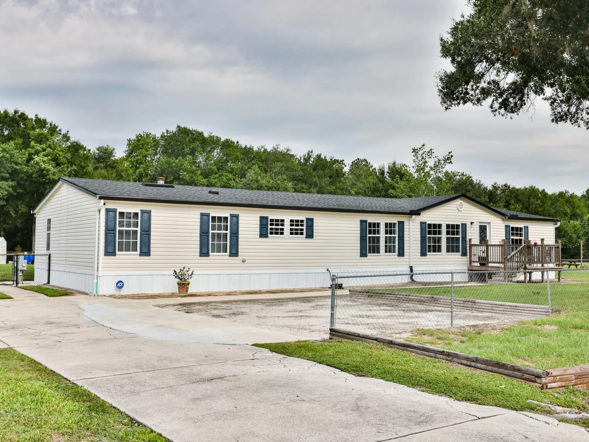 1120 Saddlewood Boulevard Lakeland FL 33809