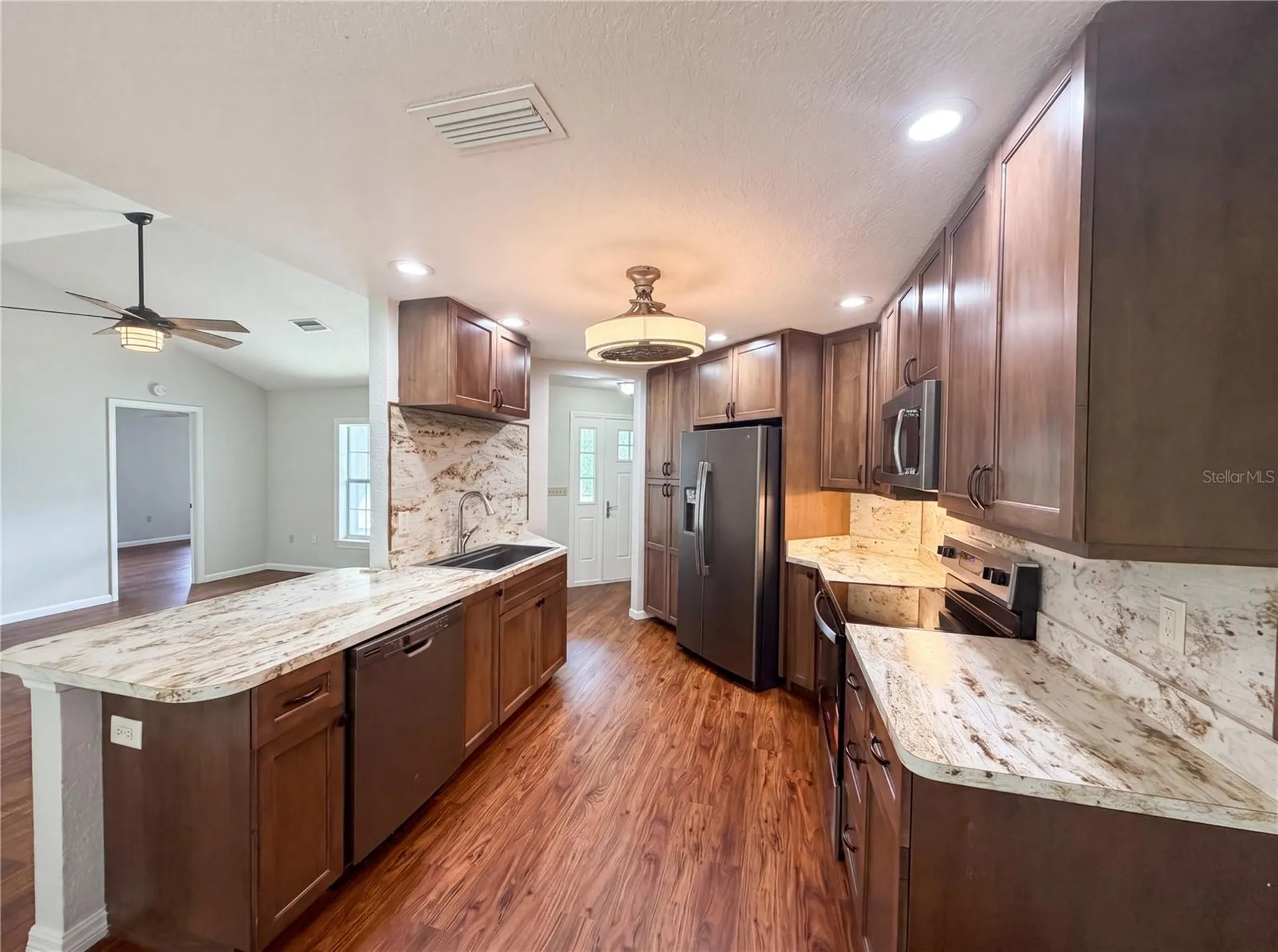 3333 Agar Avenue Spring Hill FL 34609