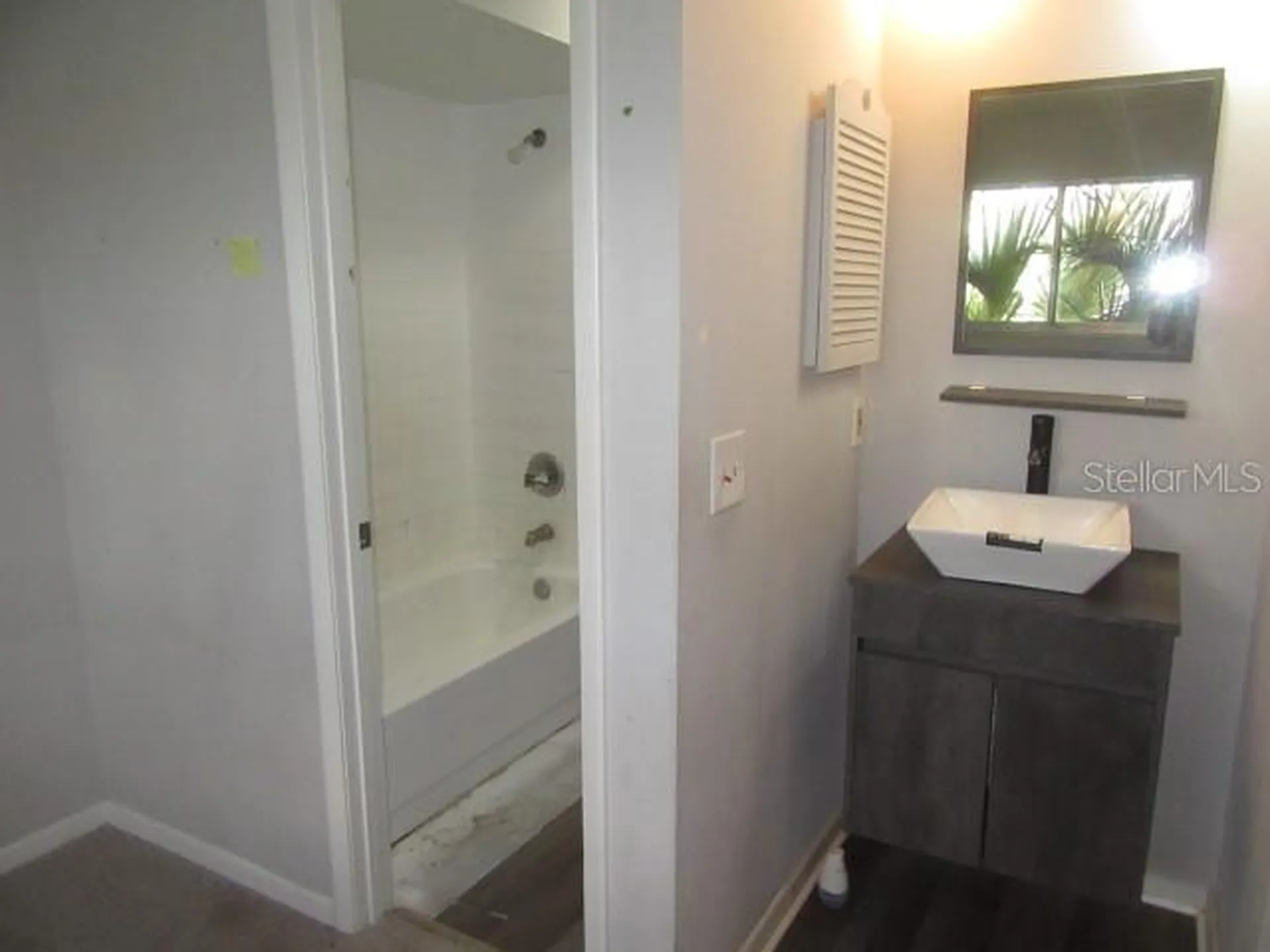 13042 Londondary Place Tampa FL 33612