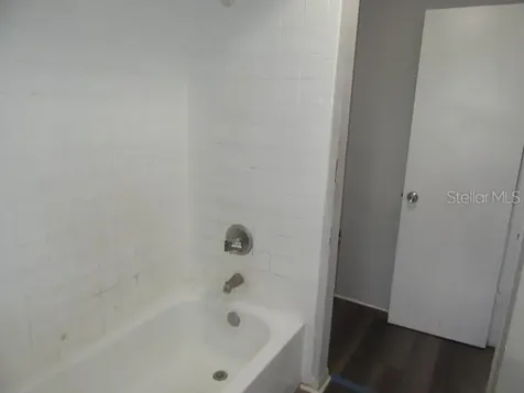 13042 Londondary Place Tampa FL 33612