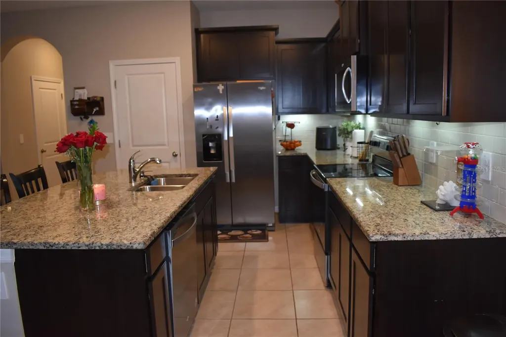 6572 Serenity Fall Lane Sarasota FL 34240