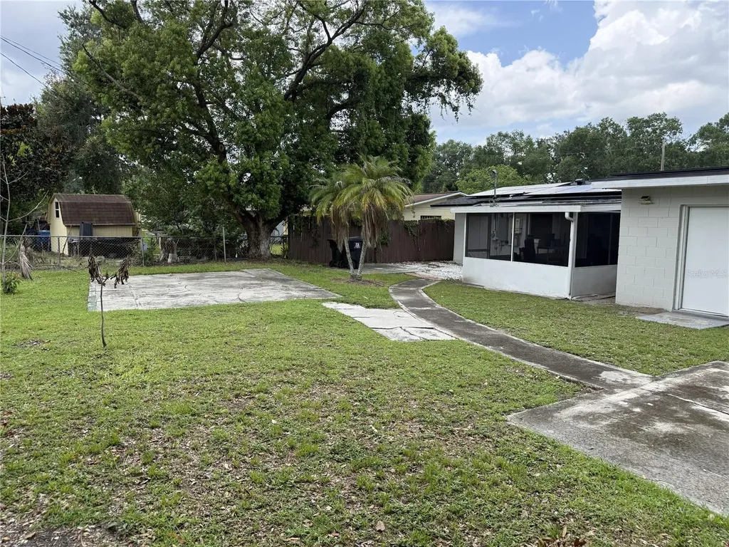 4574 Barley Street Orlando FL 32811
