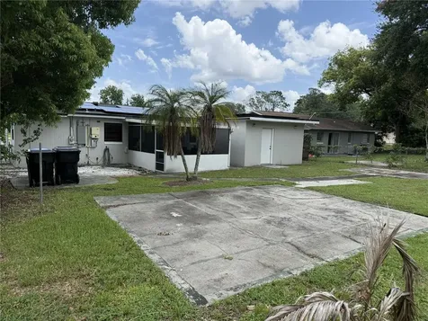 4574 Barley Street Orlando FL 32811