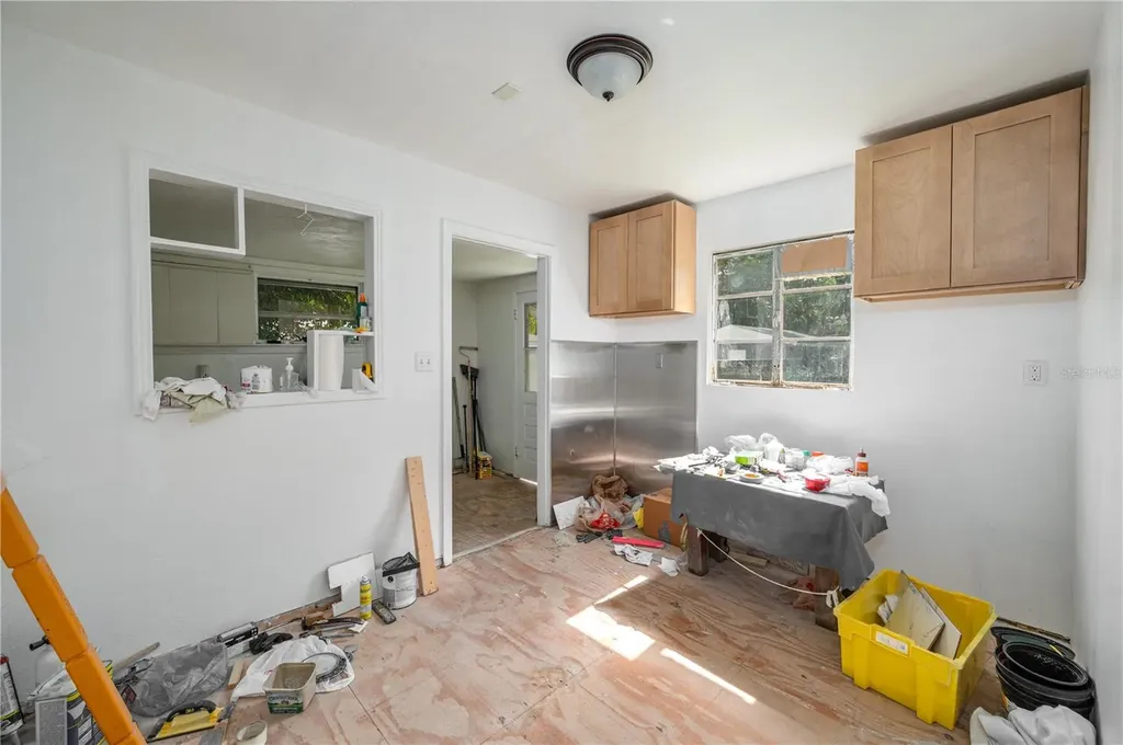3905 N Clearfield Avenue Tampa FL 33603