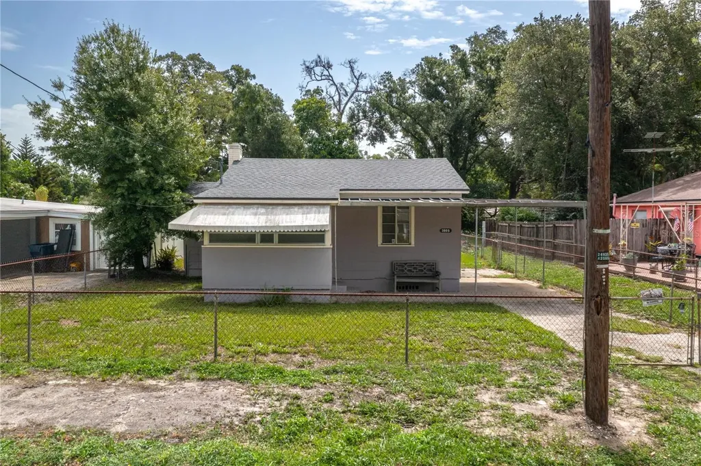 3905 N Clearfield Avenue Tampa FL 33603
